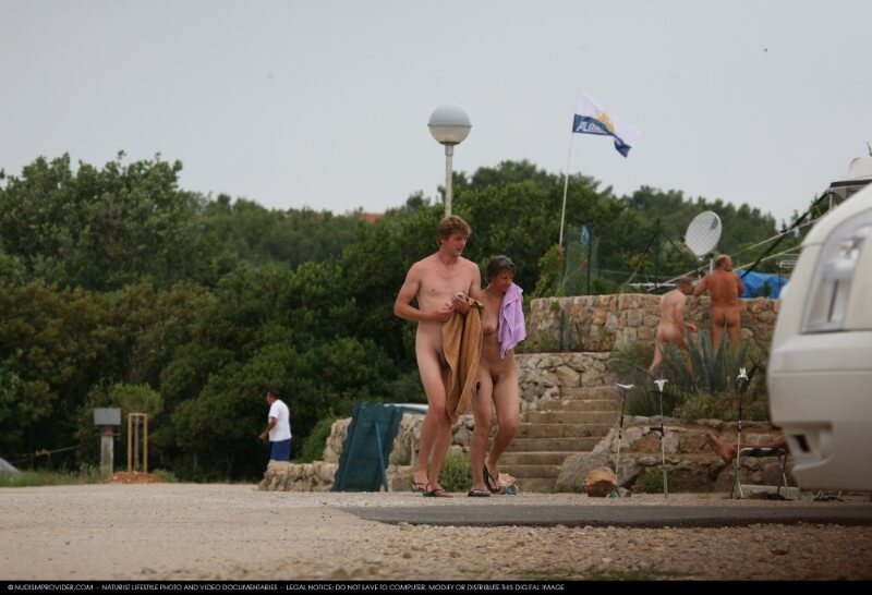 Nudism Family Indian Summer Painting photo gallery - Nudism helps you get rid of insecurities and clothes
