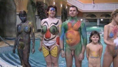 Splashing Water Zone 2 - Ordinary people as naturists