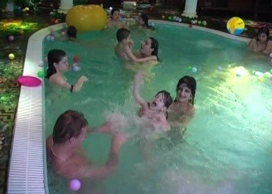 Naturist Freedom: Castle Fantasia - Freedom and harmony in nudism