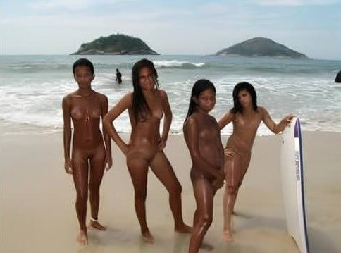 Warm Brazilian Beach Series 2 photo gallery - People who participate in nude recreation seek psychological comfort
