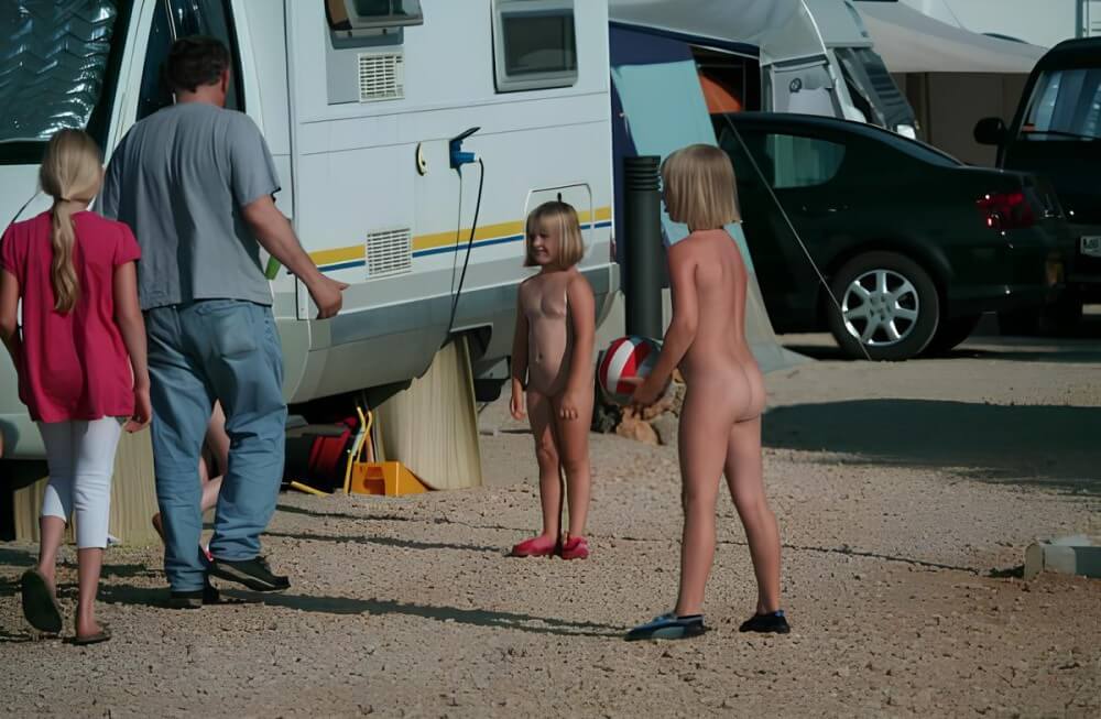 Cottage city pics - The community of naturist movement supporters