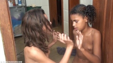 Fun Tropical Activity 1 Full HD video - Nudism is an expression of freedom and individuality