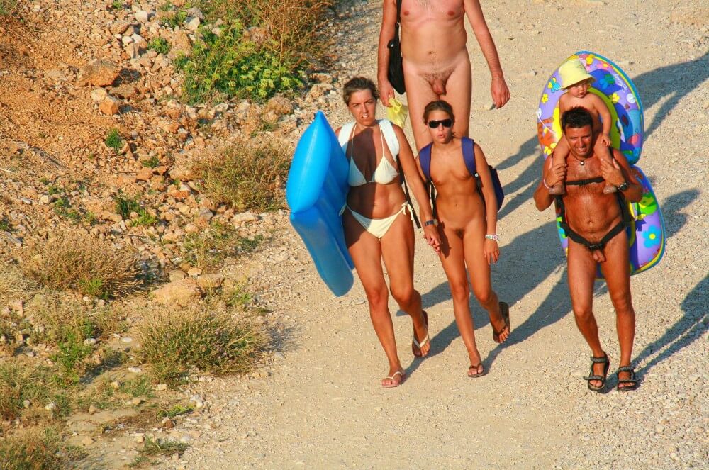Ula FKK Beach Entry Hills pics - A nudist values trust and honesty between people