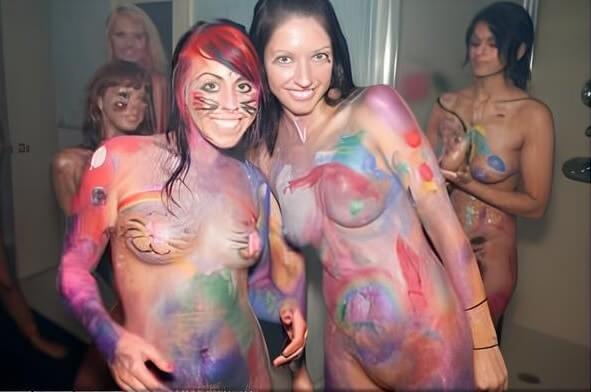 Documented Lifestyle Photo Set 4 - Health is strengthened through naturism