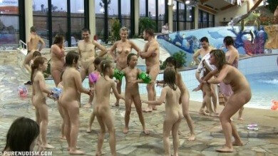 Aqua extravaganza 1 Full HD - People who practice naturism value naturalness and simplicity