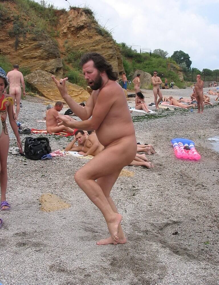 Afternoon Beach Delight pics - A nudist values simplicity and naturalness in life
