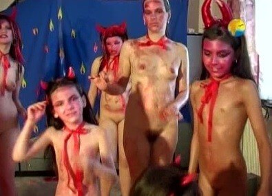 Naturist Freedom: Bu Bu Bu - Simplicity is the key to nudism