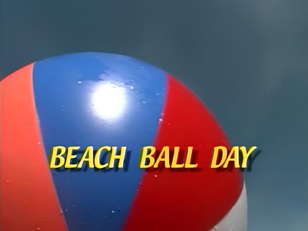 Enature- Beach ball day - A Base for Naturist Recreation