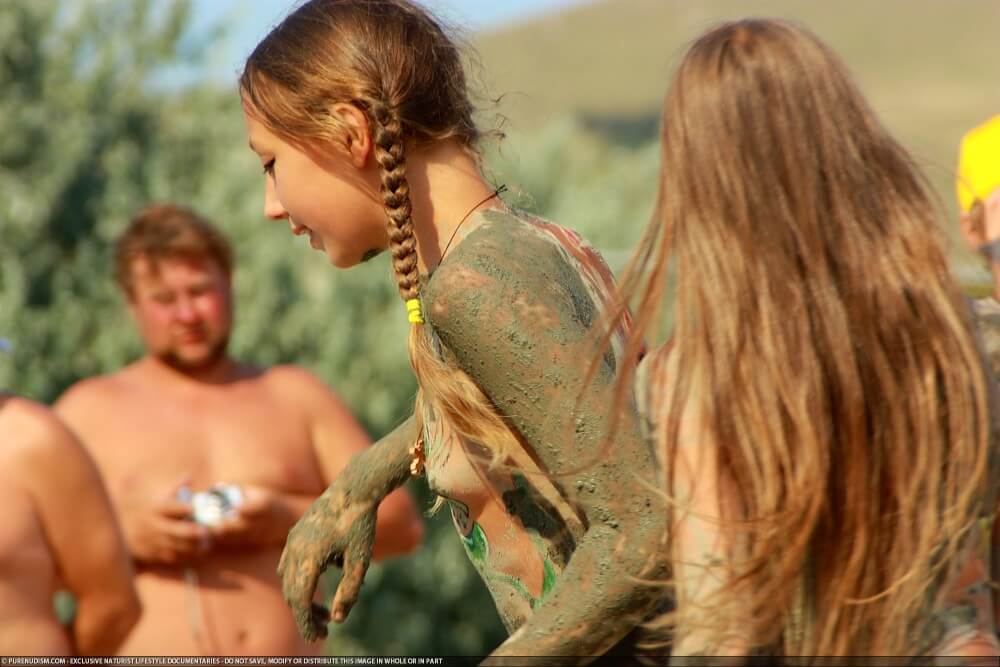 Premium Content # 36 - Simplicity is an important part of naturists lives