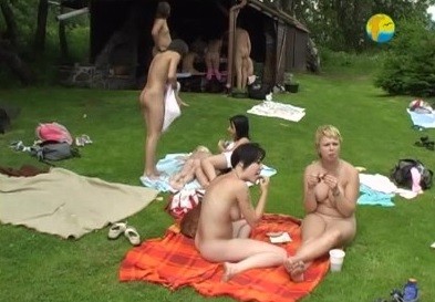 Naturist Freedom: Cottage Picnic - Living freely and naturally is the dream of naturism and nudism advocates