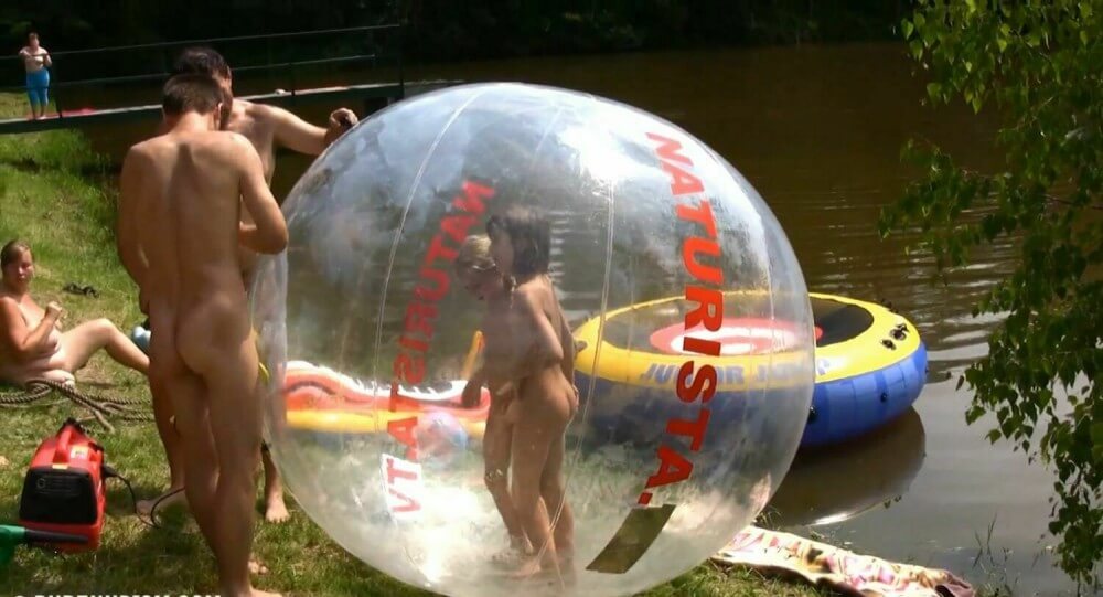 Daytime Family Picnic Full HD - Openness to the world and new ideas is a defining trait of naturists and nudists