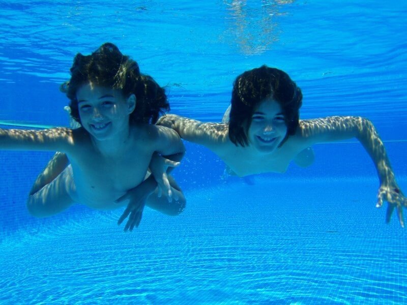 Nudism Shoot Observation photos - The benefits of naturist vacations