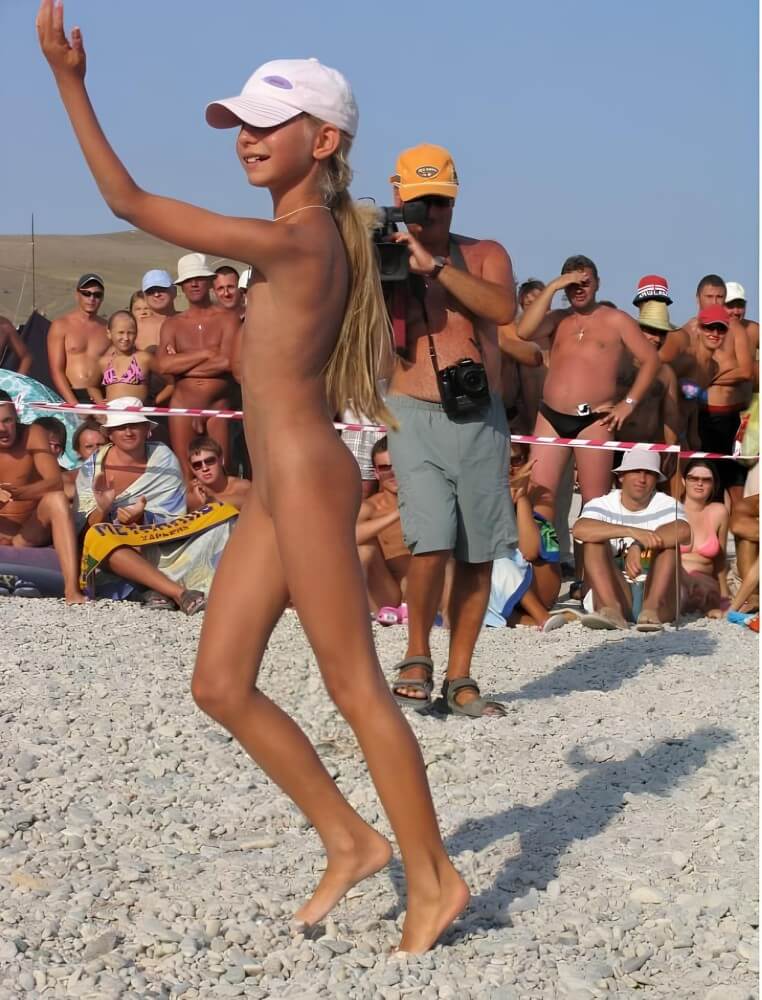 Holiday of the Neptune photos - Naturalness requires openness
