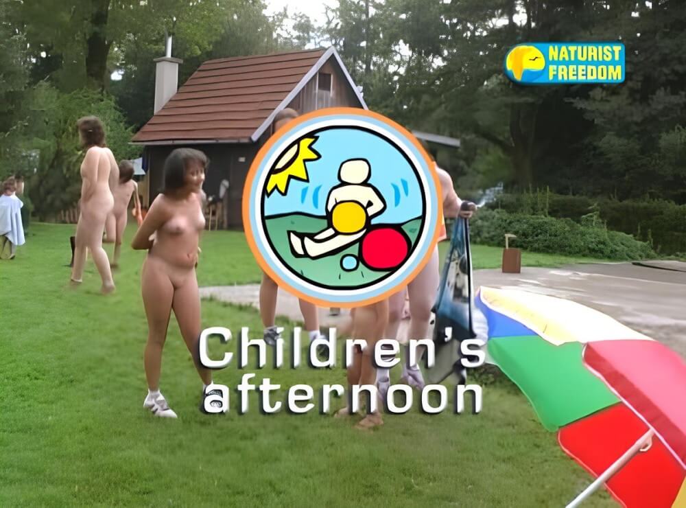 Naturist freedom: Childrens Afternoon - Naturism is based on love for oneself and nature