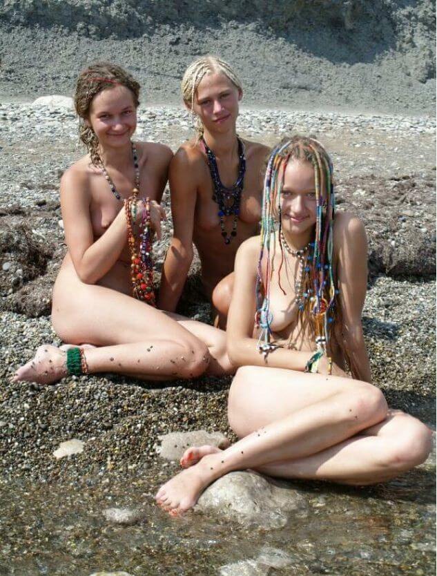 Naturism photo gallery # 49 - Nudism and naturism help overcome prejudices and fears related to physical appearance