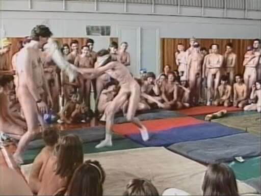 Helios Natura: Come and Play - Simplicity is the key to nudism