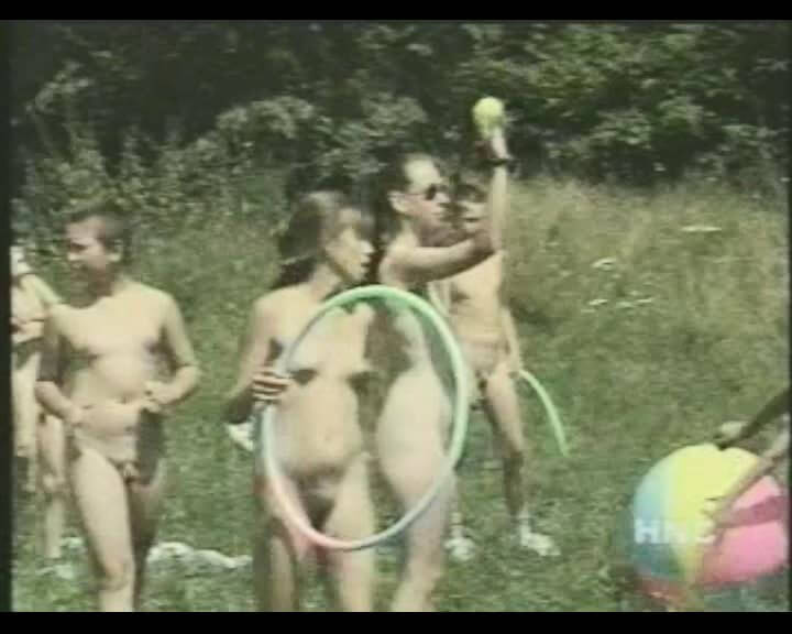 Helios Natura: Nudi Youth Weekend - Living freely and naturally is the dream of naturism and nudism advocates