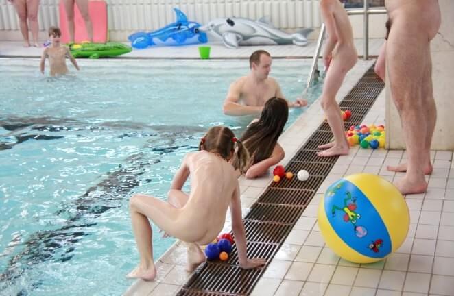 Nude family in the pool photos - Nudism fosters trust if you are sincere
