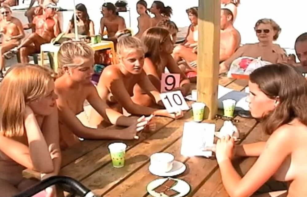 Miss Teen JR. Pageants # 18 video Sunat Natplus HD - The equality of naked human bodies helps us accept ourselves and others