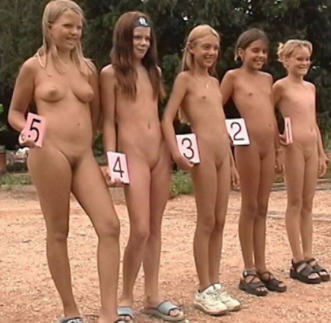 The White Castle Pageant Full HD video - Naturism is about peace and tranquility