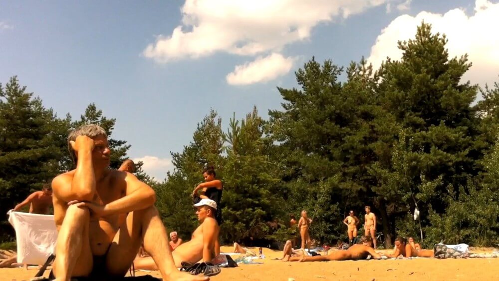 Nudist camping in the forest video HD - Naturism and the ecological sustainability of natural recreation areas